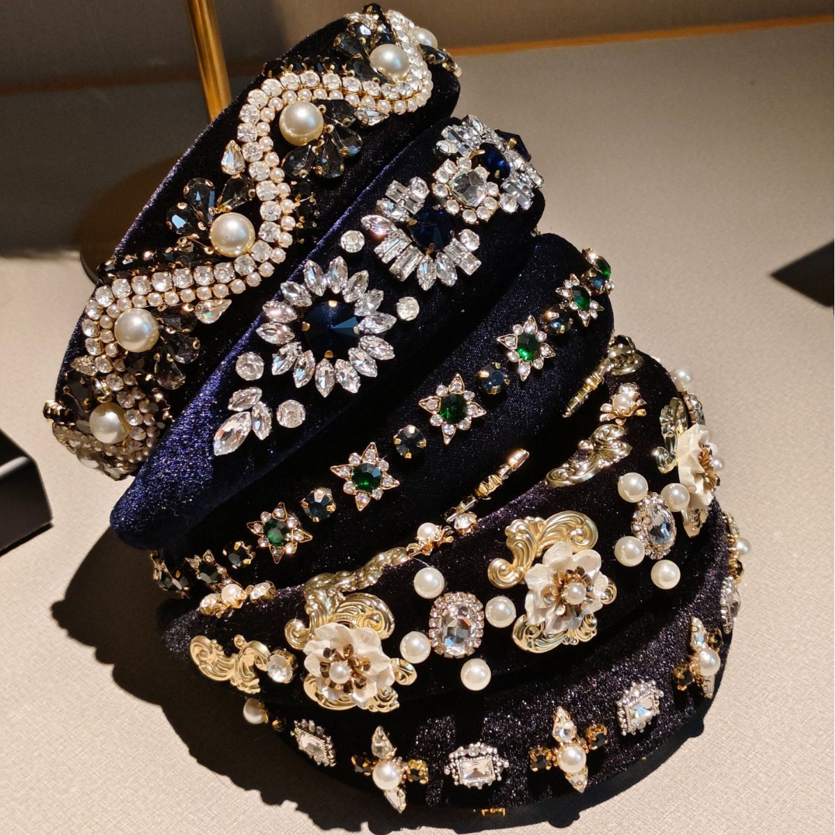 Jesienno-zimowa wyprzedaż: Ret – Women Accessories Sale recenzja i cena