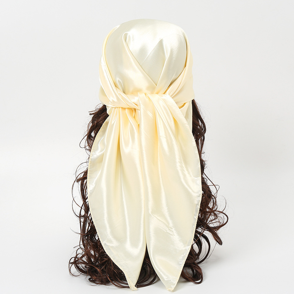 Chusta damska 90 cm w jednolit – Silk Scarf Square recenzja i cena